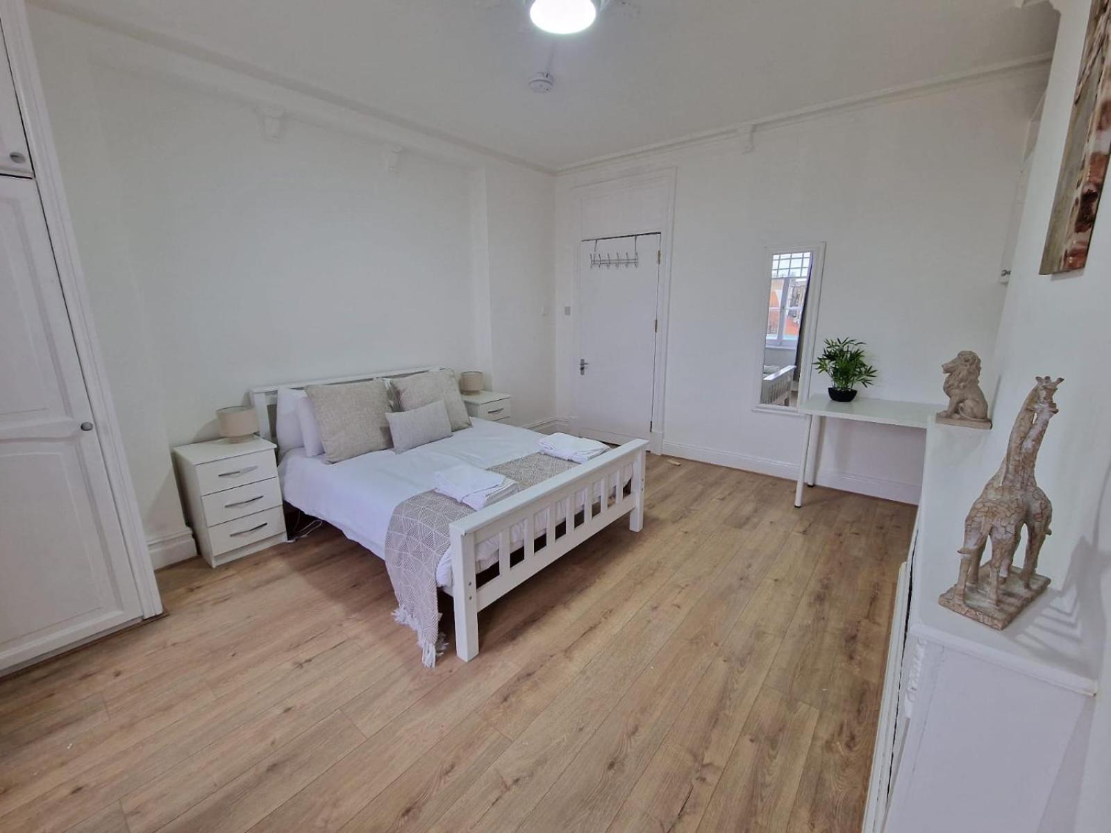 Comfortable Flat For 10 Near Paddington Appartamento Londra