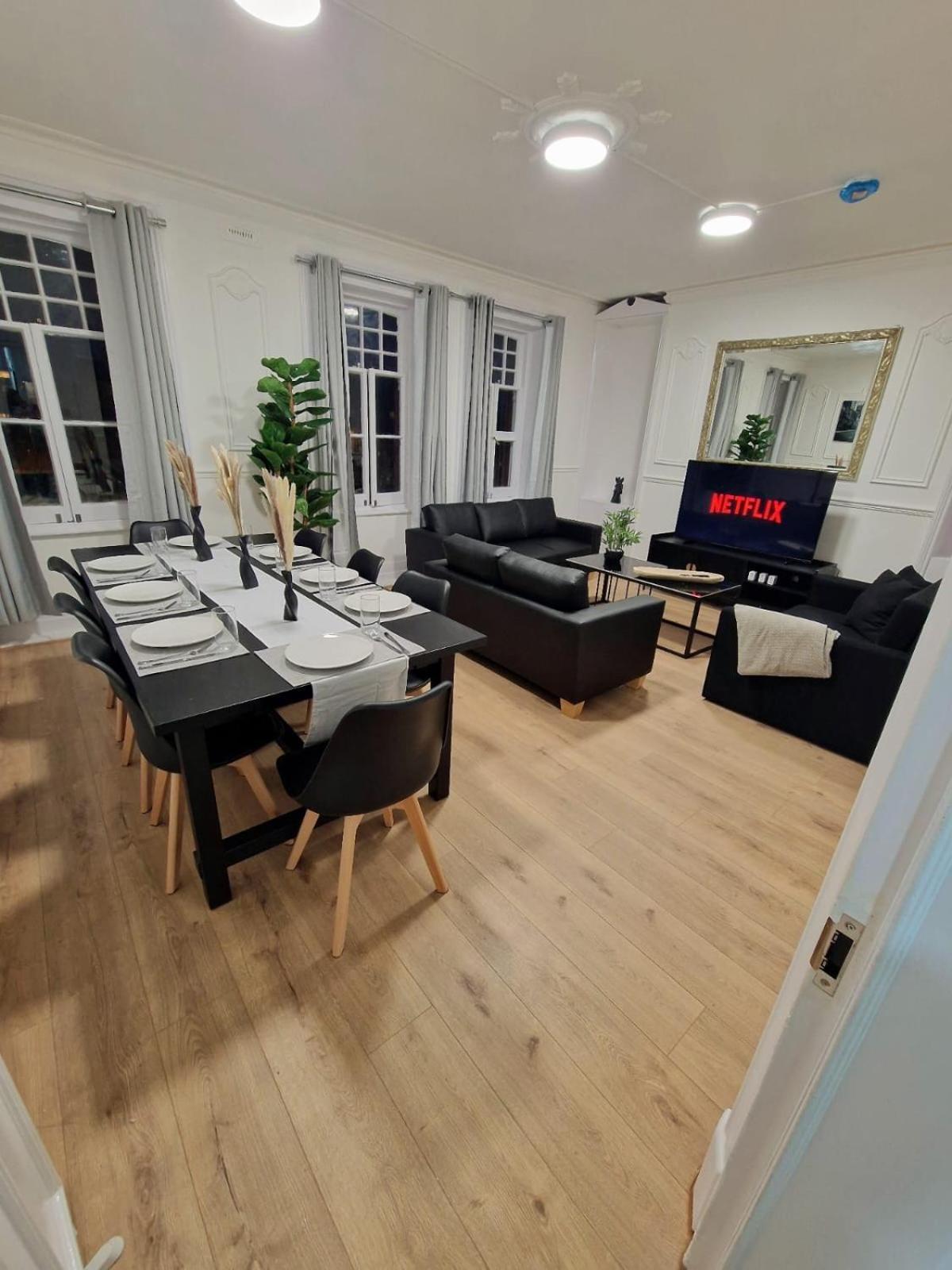 Comfortable Flat For 10 Near Paddington Appartamento