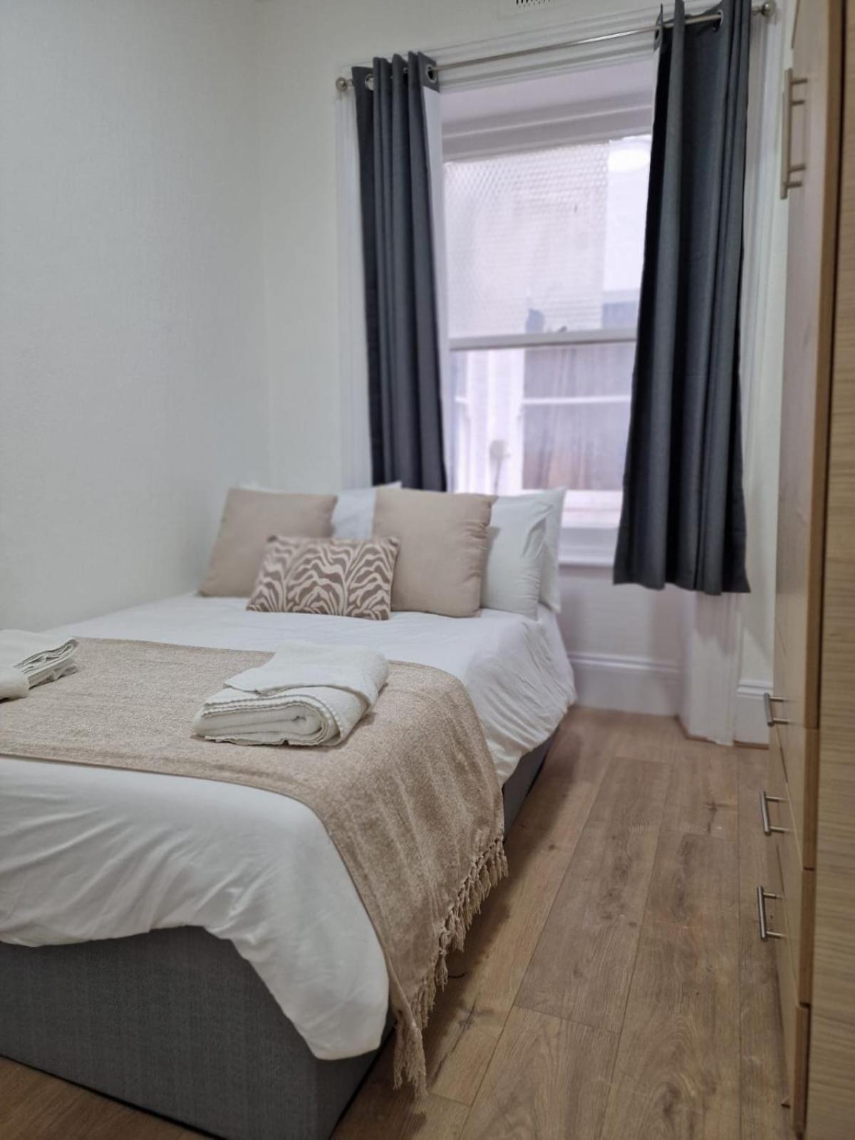 Comfortable Flat For 10 Near Paddington Appartamento Londra