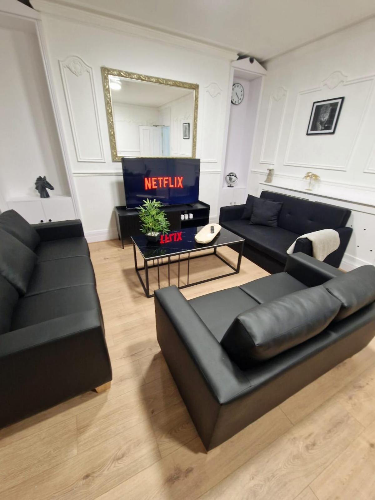 Appartamento Comfortable Flat For 10 Near Paddington Londra